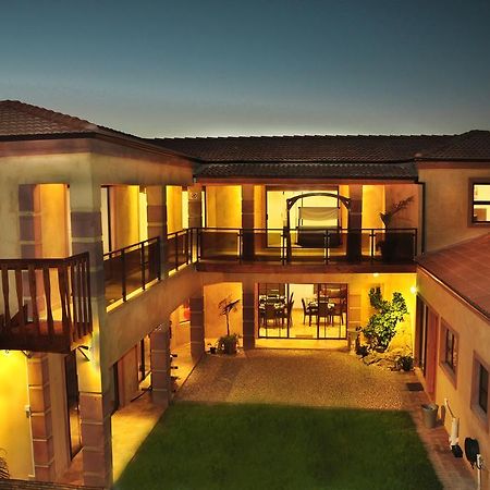 Me Casa Guest House Bluewater Bay Exterior photo