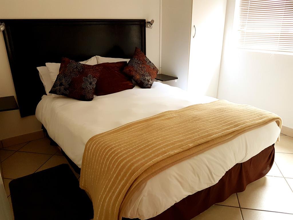 Me Casa Guest House Bluewater Bay Exterior photo